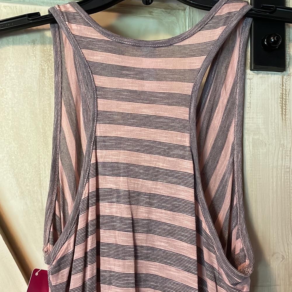 2/$14 Xhiliration AND Mossimo tanks. Pink and Grey. Size Large and Medium. New. - Picture 6 of 15